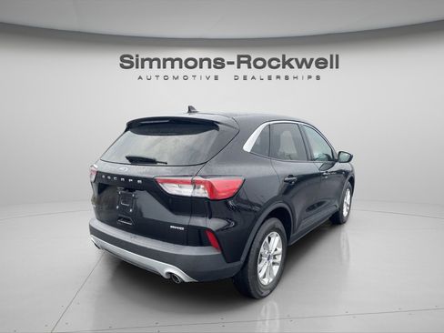 Used 2022 Ford Escape SE w/ Convenience Package image 5