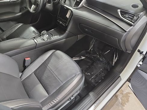 Used 2023 INFINITI QX55 Essential image 20