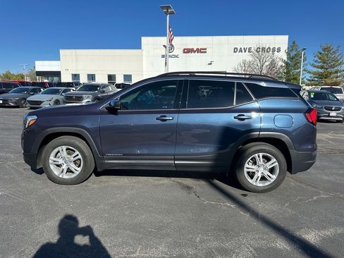 Used 2019 GMC Terrain SLE w/ Driver Convenience Package image 12