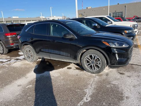 Used 2021 Ford Escape SEL w/ Technology Package image 15