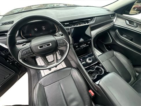 Used 2022 Jeep Grand Cherokee L Limited image 33