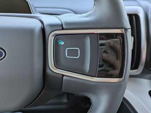 New 2025 Ford Expedition Max Active image 29