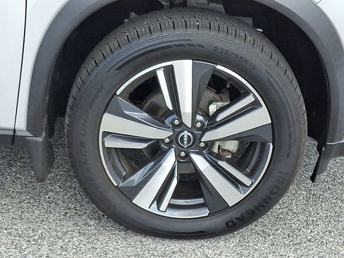Used 2023 Nissan Rogue SL w/ SL Premium Package AWD/4WD image 8