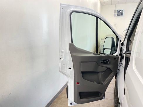 New 2026 Ford Transit 250 Low Roof w/ Load Area Protection Package RWD image 11