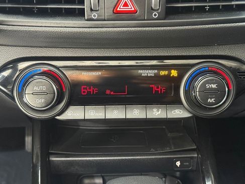 Used 2021 Kia Forte EX FWD image 29