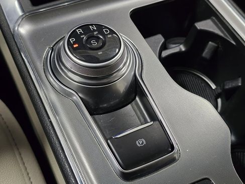 Used 2022 Ford Edge Titanium w/ Equipment Group 301A image 32