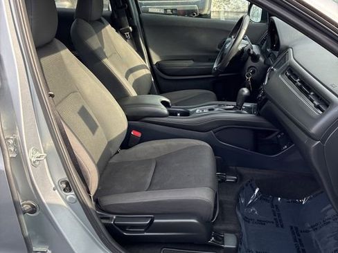 Used 2019 Honda HR-V Sport image 34