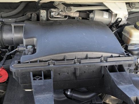 Used 2015 Mercedes-Benz Sprinter 2500 image 21