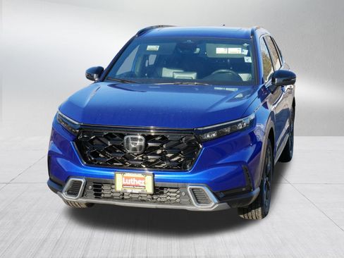 Used 2023 Honda CR-V Sport Touring image 2