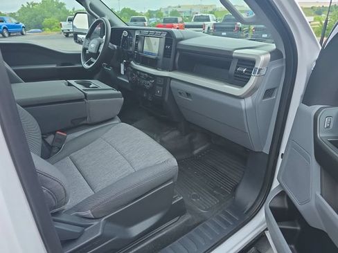 Certified 2024 Ford F250 XL w/ FX4 Off-Road Package AWD/4WD image 12