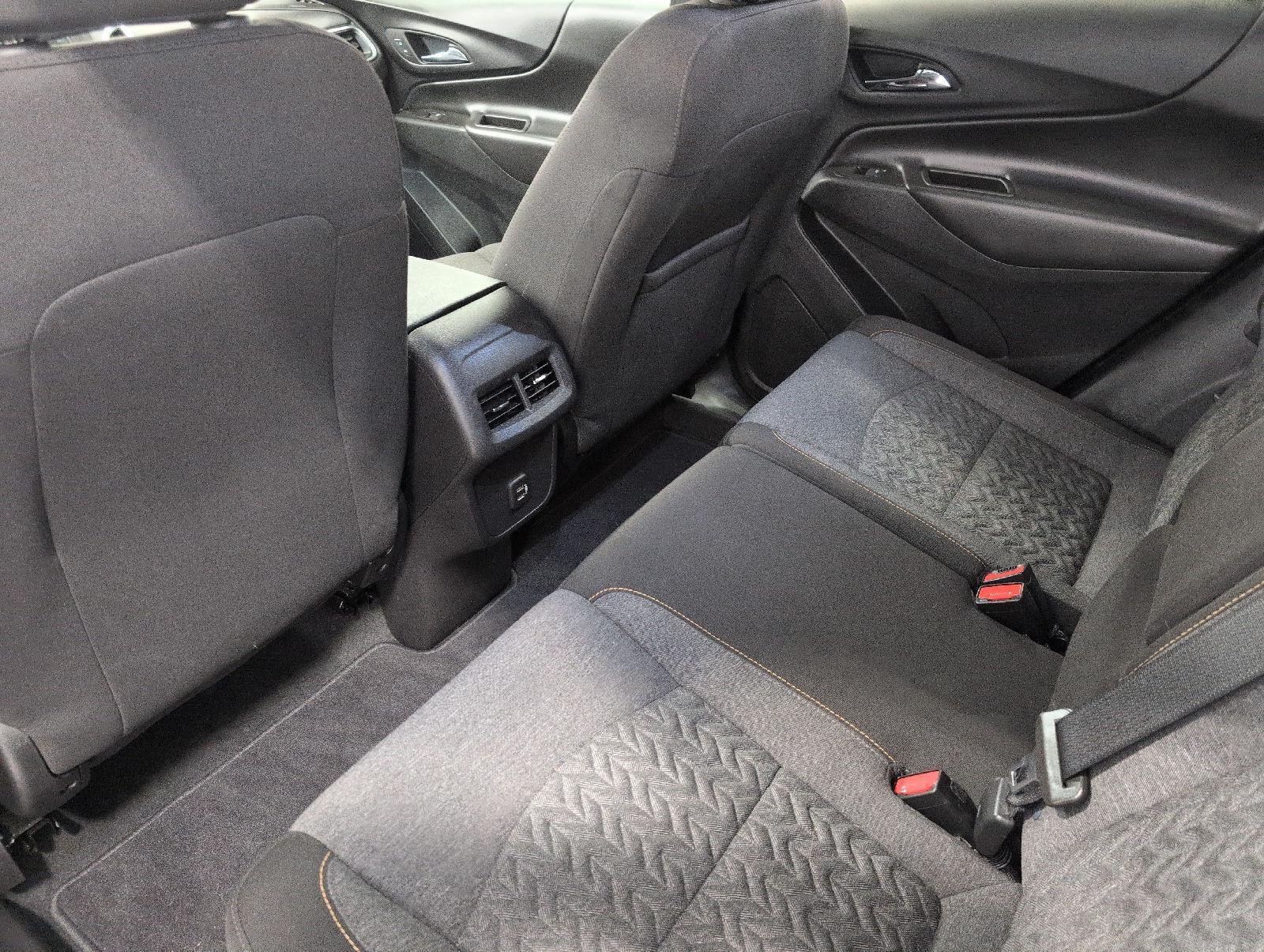 Used 2024 Chevrolet Equinox LT AWD/4WD image 21