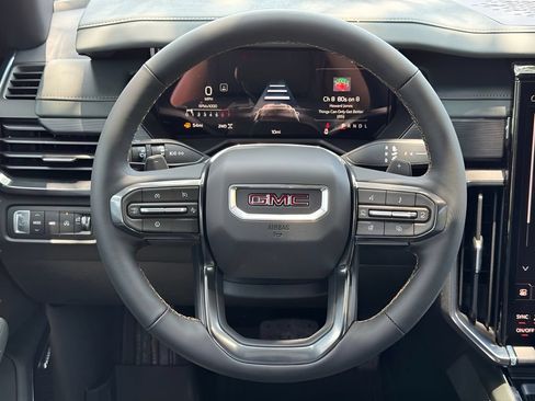 New 2026 GMC Acadia AT4 w/ Luxury Package AWD/4WD image 19
