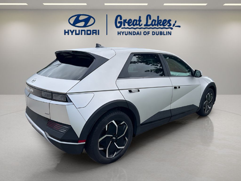 Certified 2023 Hyundai Ioniq 5 SEL w/ Cargo Package AWD/4WD image 5