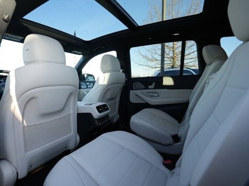 Certified 2025 Mercedes-Benz GLS 450 4MATIC w/ AMG Line Exterior image 45