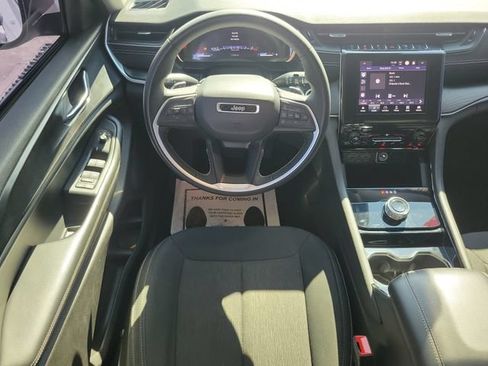 Used 2023 Jeep Grand Cherokee L Laredo RWD image 13