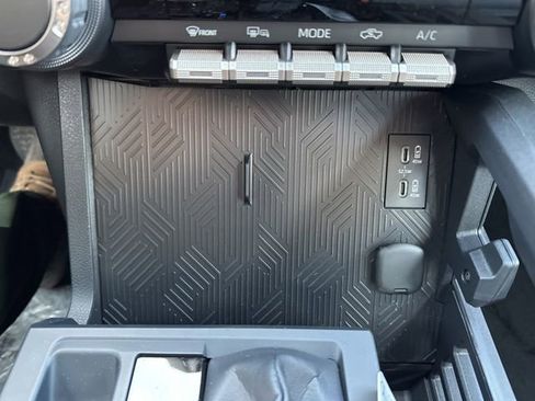 New 2025 Toyota Tacoma TRD Off-Road image 18