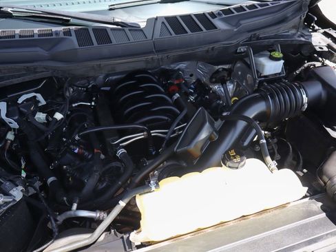 Used 2022 Ford F150 XL w/ STX Appearance Package AWD/4WD image 13
