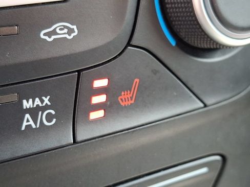 Used 2019 Ford Escape SE FWD image 24