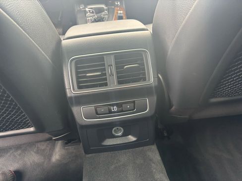 Used 2018 Audi Q5 2.0T Premium Plus w/ Premium Plus Package image 13