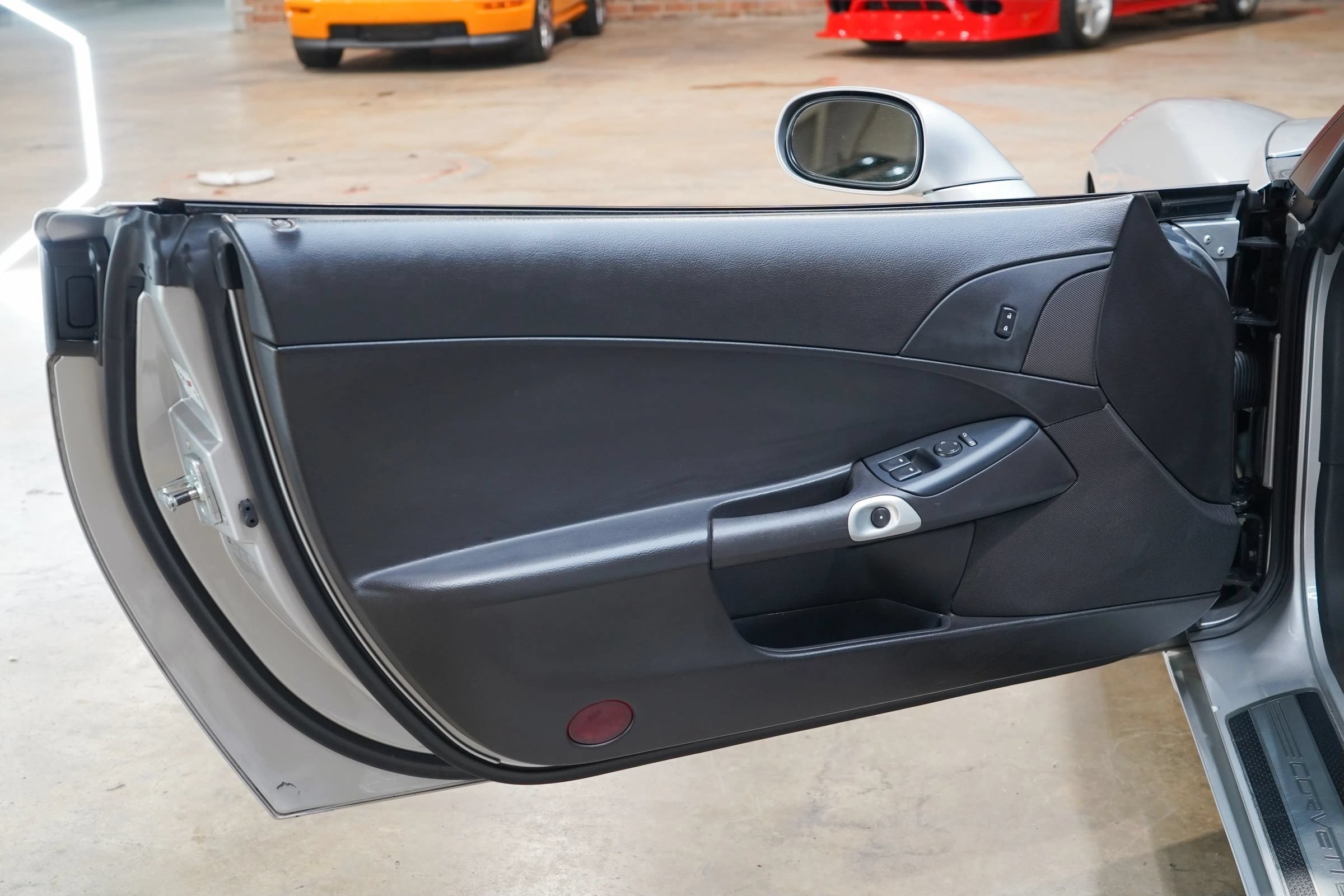 Used 2008 Chevrolet Corvette Coupe RWD image 36