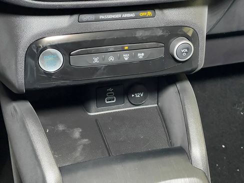 Used 2025 Ford Escape ST-Line w/ Tech Pack #1 image 28