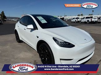 Used 2022 Tesla Model Y Long Range video 1
