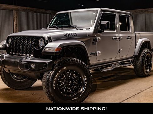 Used 2021 Jeep Gladiator Willys image 4