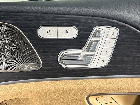 Certified 2025 Mercedes-Benz GLS 450 4MATIC image 16