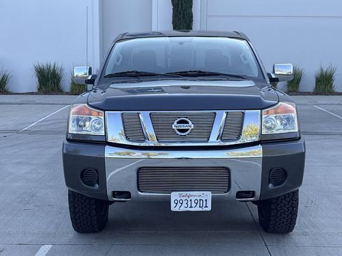 Used 2012 Nissan Titan SV w/ Tow Pkg AWD/4WD image 8