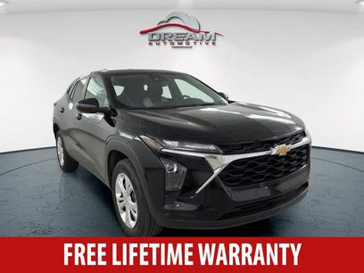 Used 2025 Chevrolet Trax LS