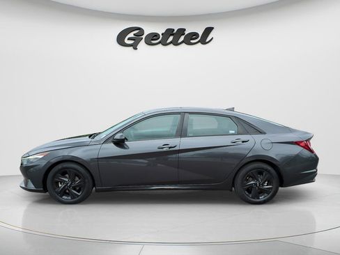Used 2022 Hyundai Elantra SEL FWD image 8