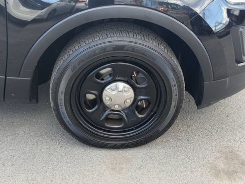Used 2017 Ford Explorer 4WD Police Interceptor image 38
