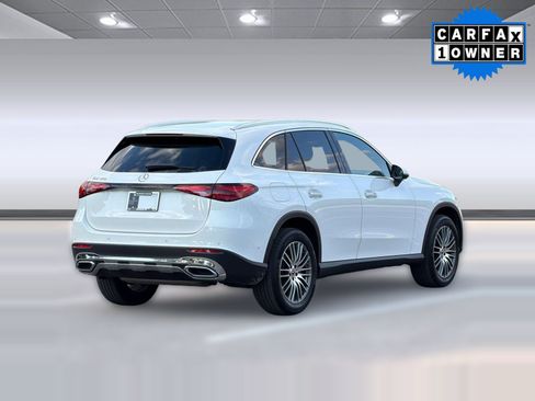 Certified 2025 Mercedes-Benz GLC 300 image 8