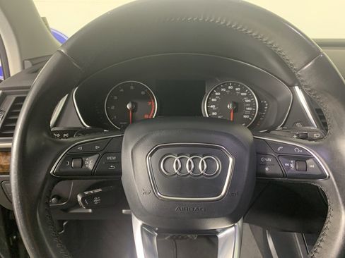 Used 2018 Audi Q5 Premium w/ Convenience Package image 21