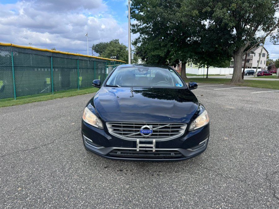 Used 2017 Volvo S60 T5 Inscription FWD image 5