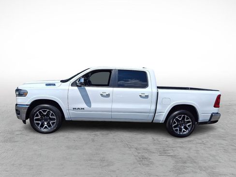 Used 2025 RAM 1500 Laramie AWD/4WD image 2