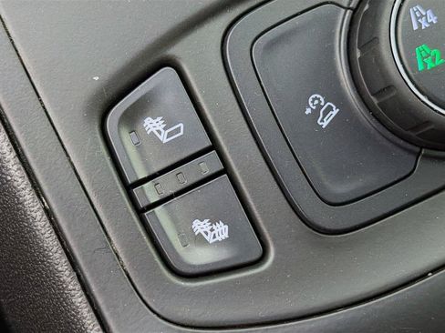 Used 2019 GMC Terrain SLT w/ Preferred Package AWD/4WD image 24