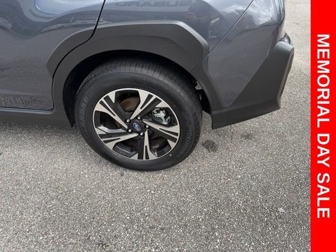 Used 2025 Subaru Crosstrek 2.0i Premium AWD/4WD image 8