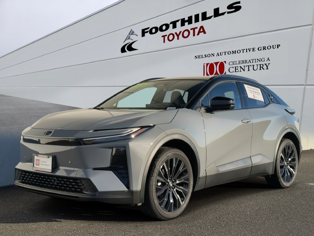 Certified 2026 Toyota C-HR AWD/4WD image 3