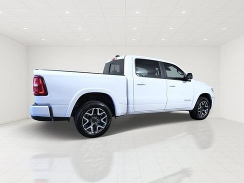 Used 2025 RAM 1500 Laramie w/ Sport Appearance Package AWD/4WD image 6