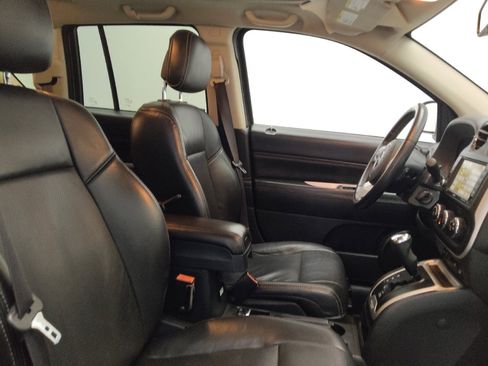 Used 2017 Jeep Compass High Altitude image 21