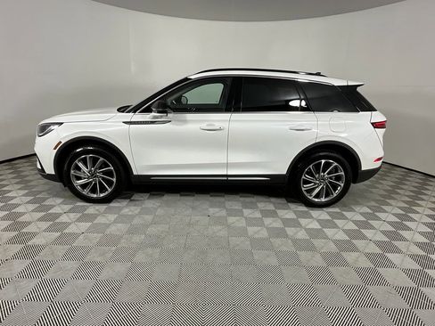 Used 2025 Lincoln Corsair FWD w/ Equipment Group 101A image 2