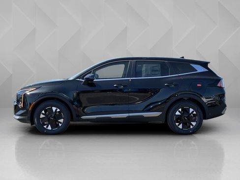 New 2026 Kia Sportage LX image 8