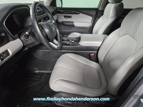 Certified 2025 Honda Pilot EX-L image 14