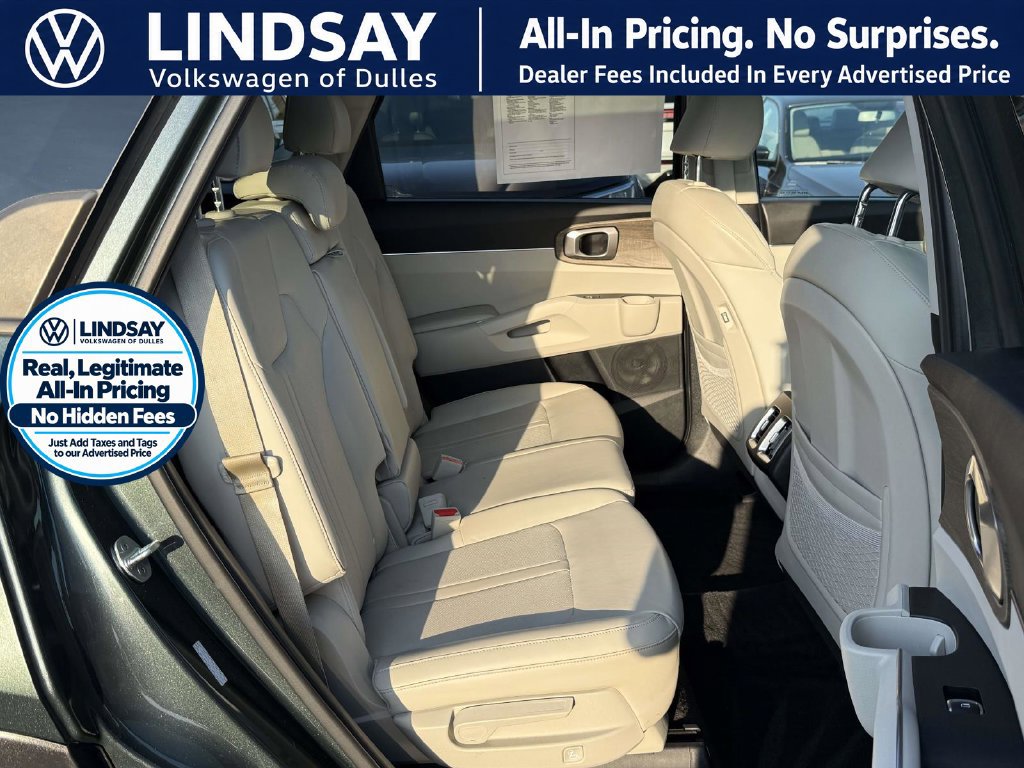 Used 2022 Kia Sorento S w/ Panoramic Sunroof Package AWD/4WD image 14