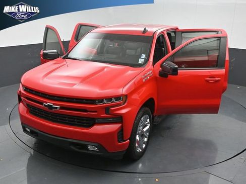 Used 2020 Chevrolet Silverado 1500 RST w/ Texas Edition RWD image 26