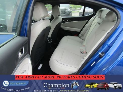 Used 2025 Genesis G70 3.3T Advanced AWD/4WD image 9