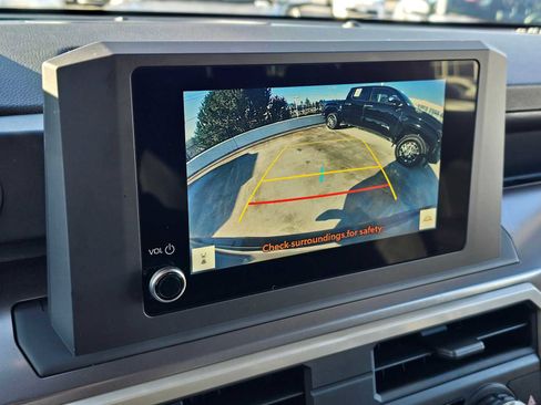 Certified 2025 Toyota Tacoma SR5 image 33