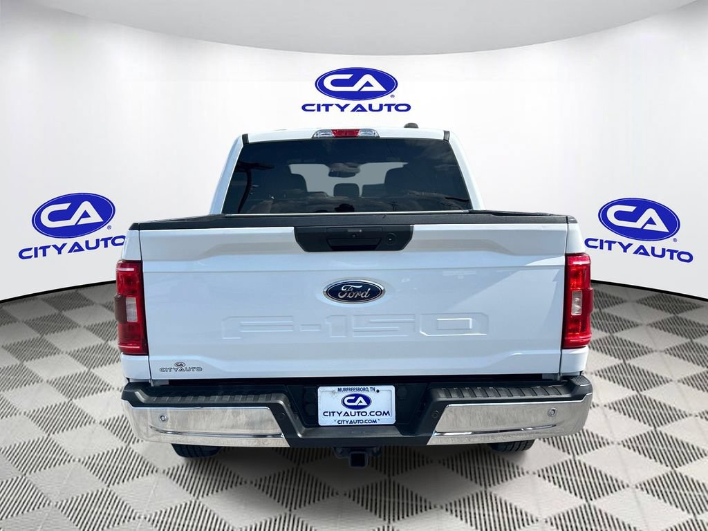 Used 2021 Ford F150 XLT w/ Trailer Tow Package RWD image 4