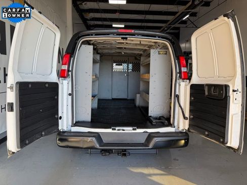 Used 2023 GMC Savana 2500 Work Van w/ Driver Convenience Package image 32